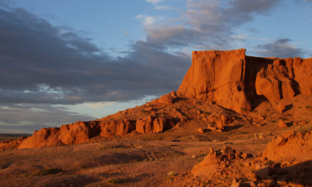 Geology Of The Gobi Desert THREE CAMEL LODGE