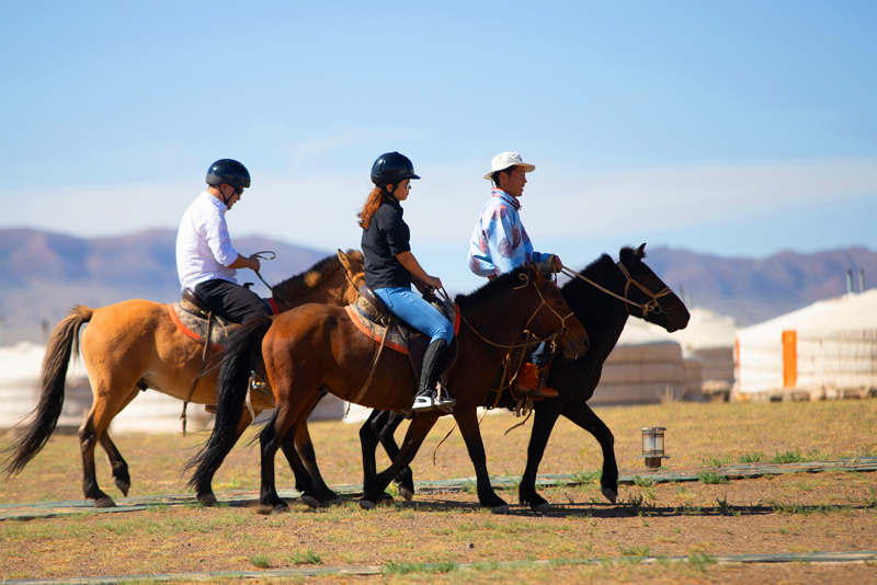 Three Camel Lodge Horseback